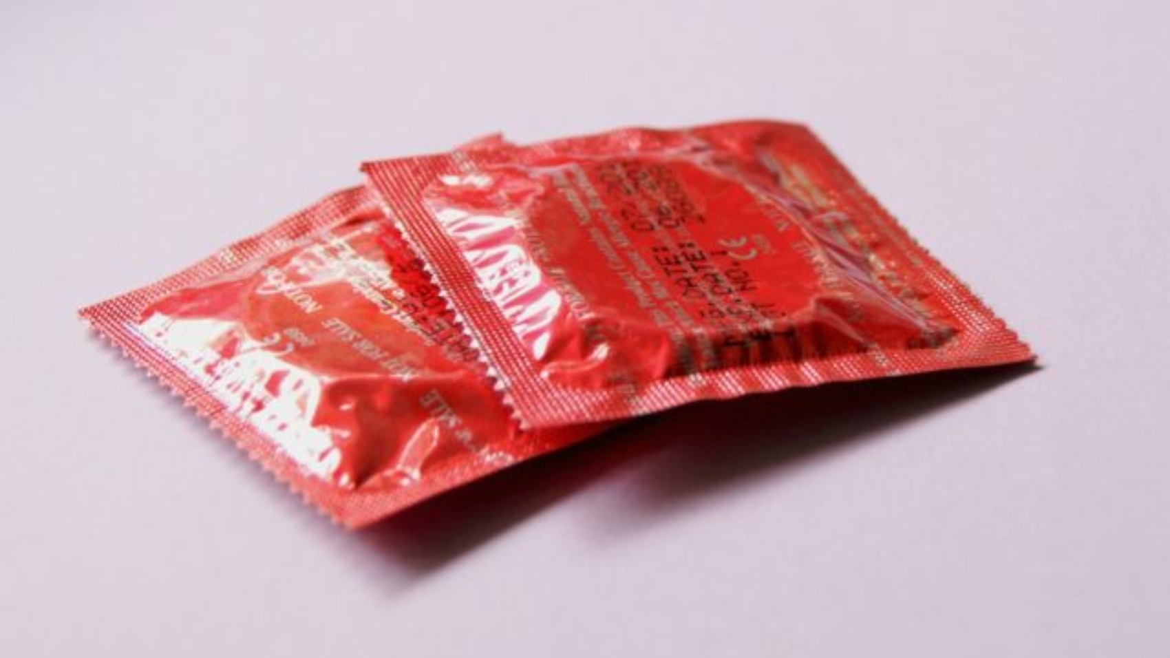Kondom-Sex-Liebesspiel--640x460