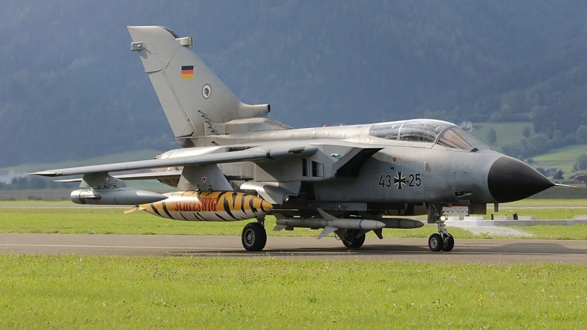 Tornado-Kampfjet.jpg