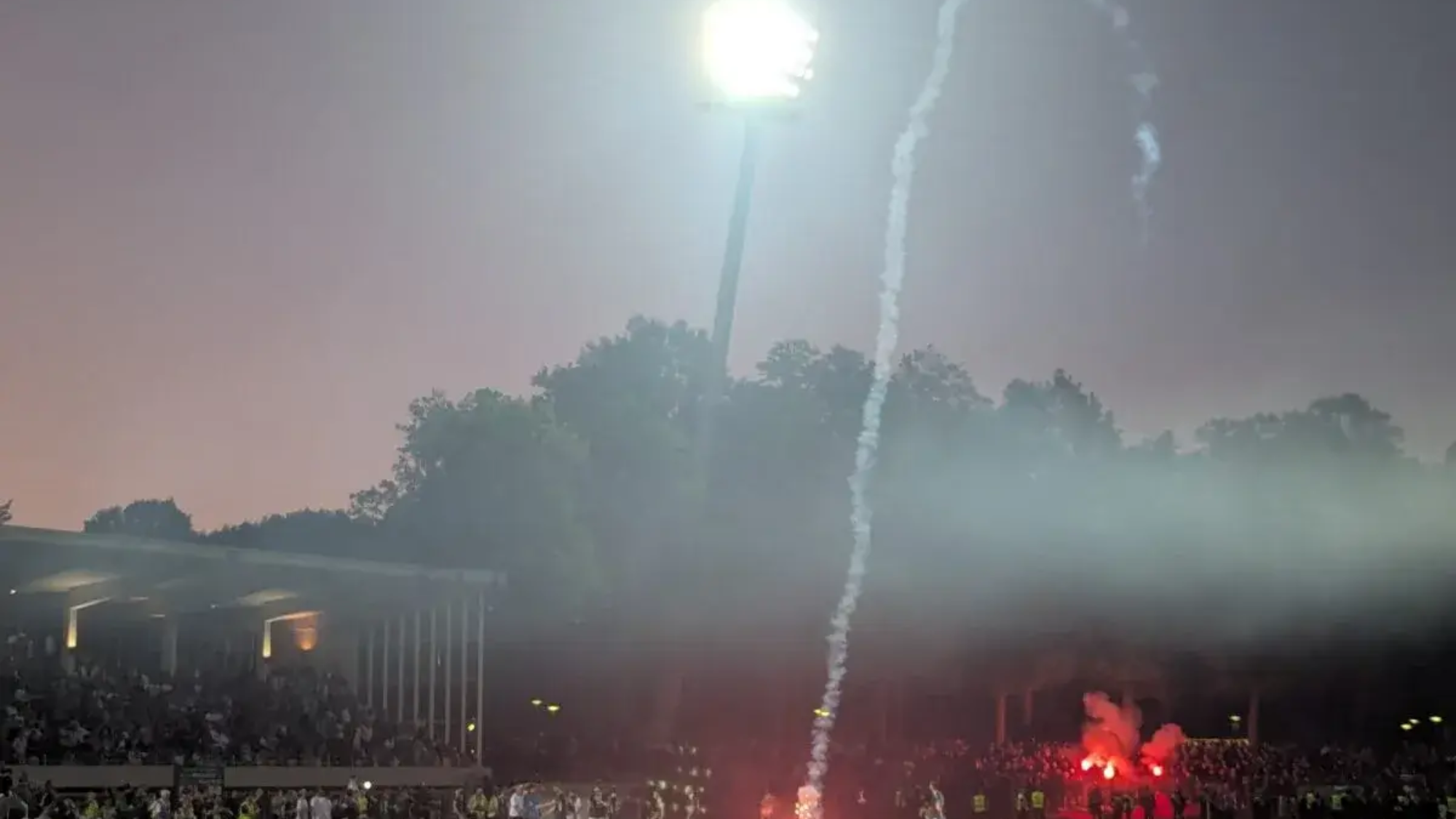 Kickers-SW-Pyro.jpg